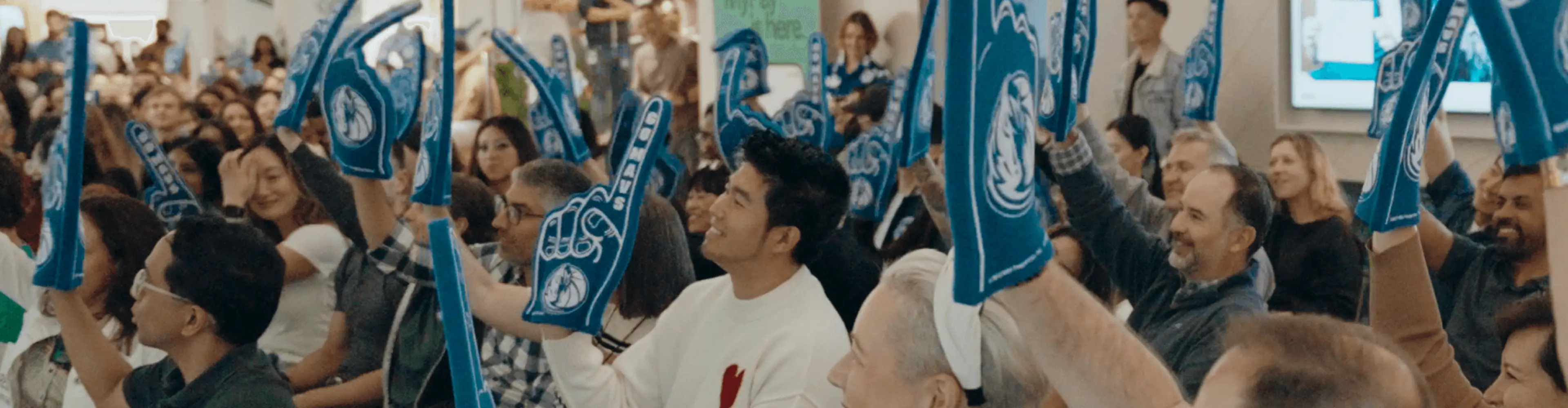 Chime and Dallas Mavericks Extend Strategic Sponsorship; Debut All-New 'Chime Lane' at American Airlines Center