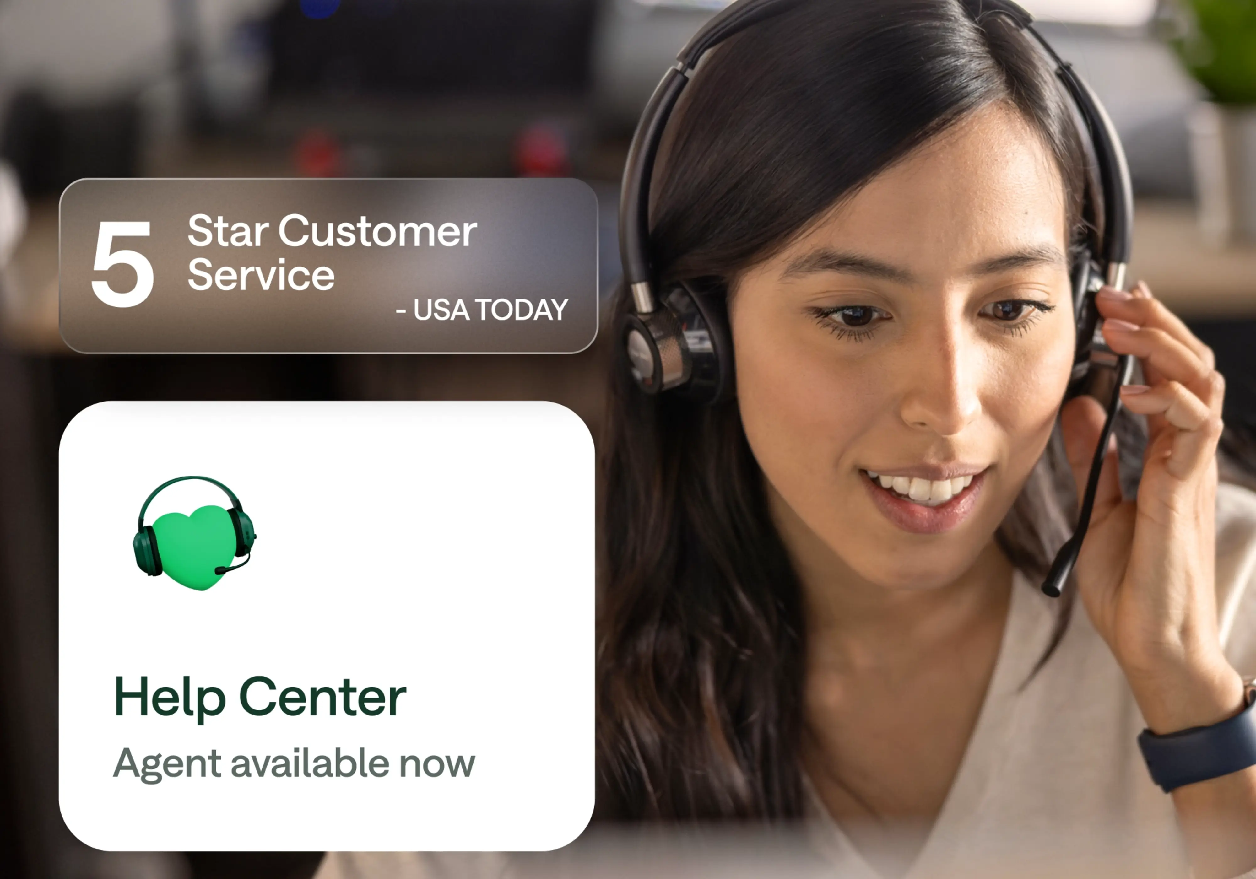 Smiling customer service agent working in a help center. A graphic overlay highlights “5 Star Customer Service – USA TODAY” and shows a green heart with headset icon labeled “Help Center – Agent available now.” The image promotes Chime’s 24/7 customer support and highly rated service experience.