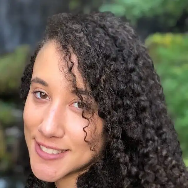 Katana Dumont, Author - Chime