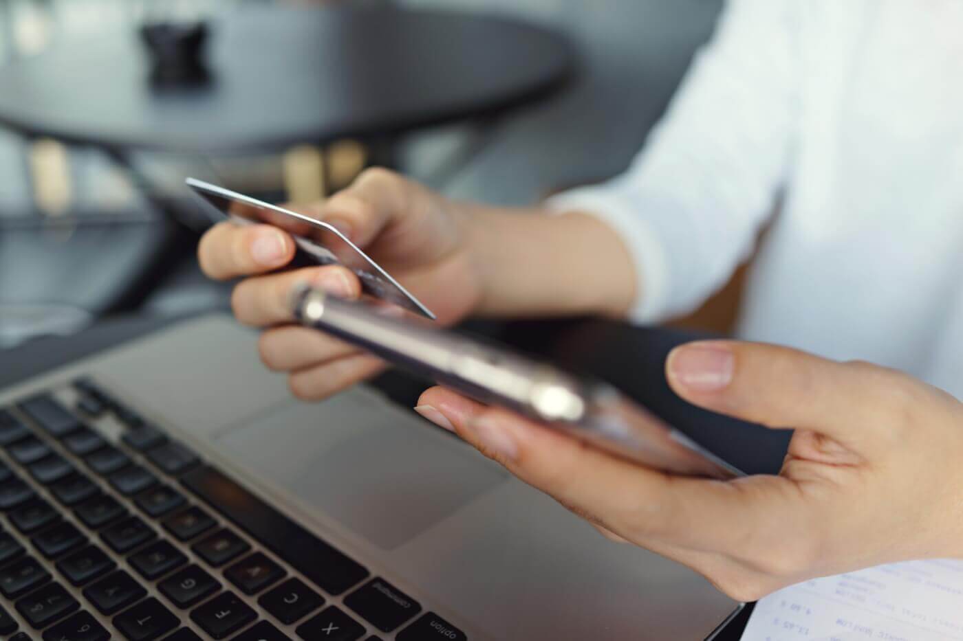 Prepaid vs. Debit Cards: Here’s Which One You Should Choose