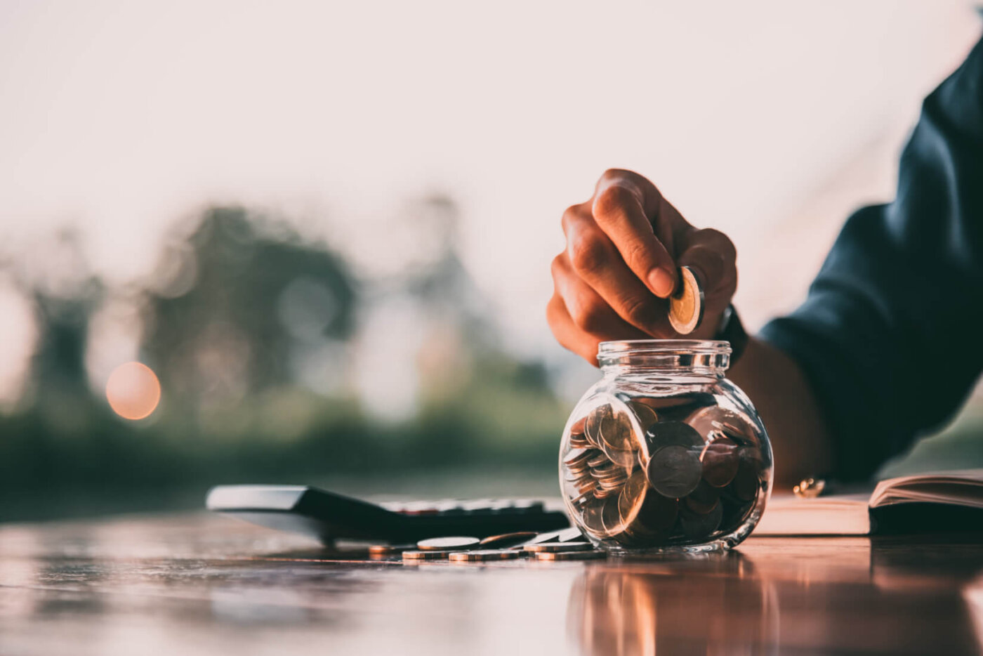 CD or Savings Account: Which One Is Better?