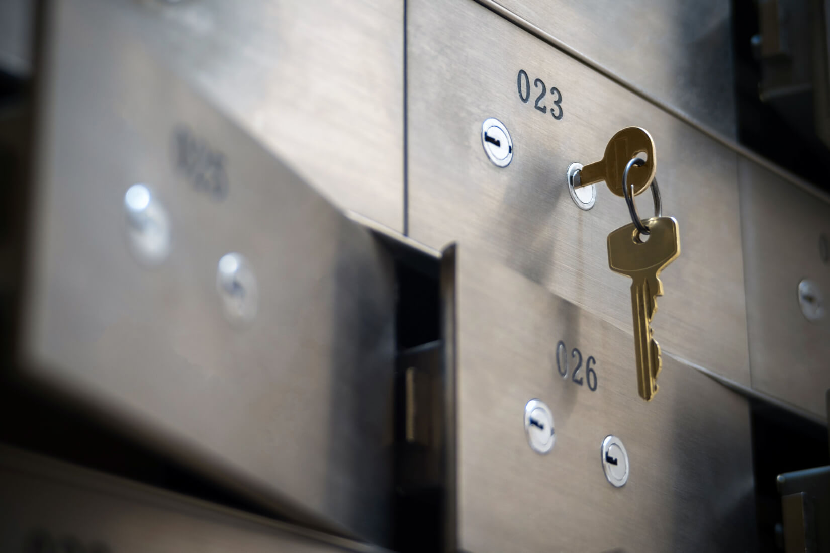 What Is a Safety Deposit Box and How Do I Properly Use One?