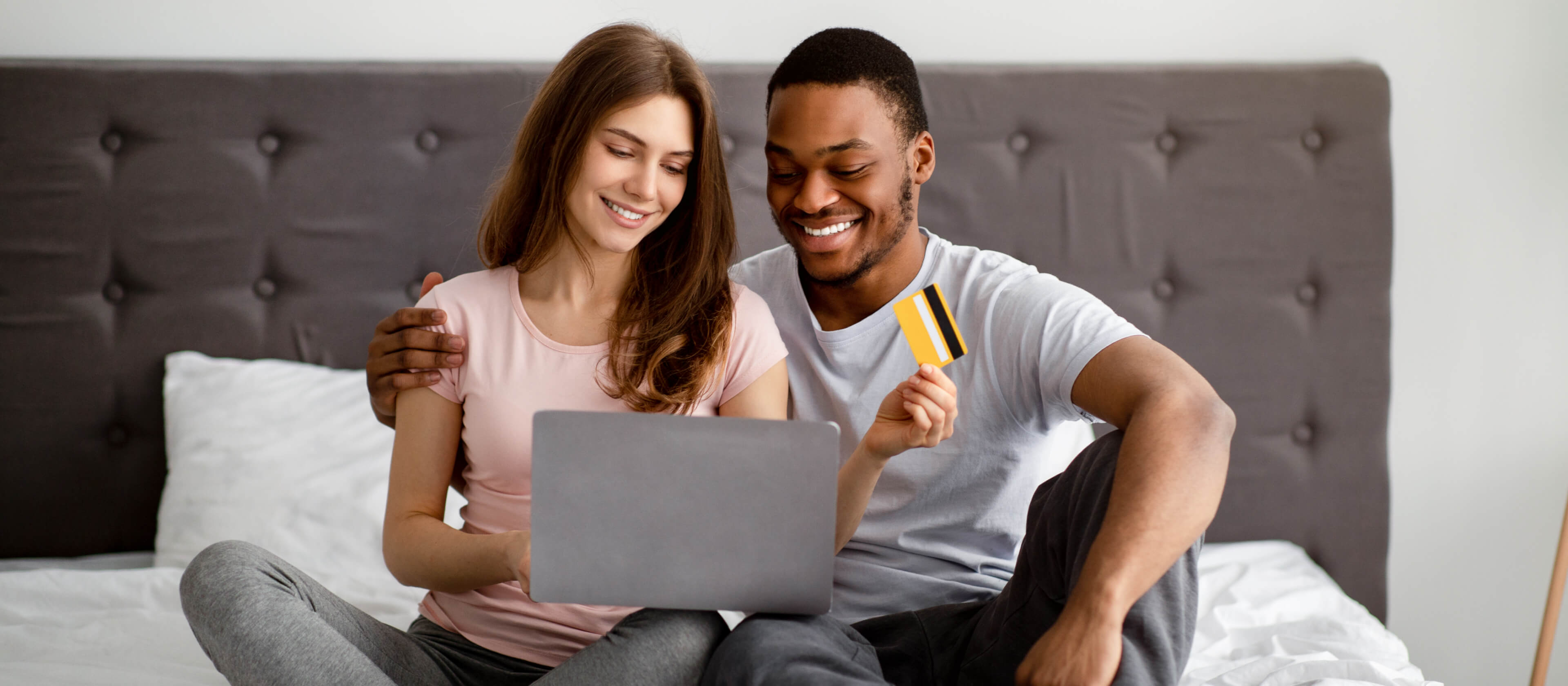 How to Know If You’re Ready for a Joint Account With Your Significant Other